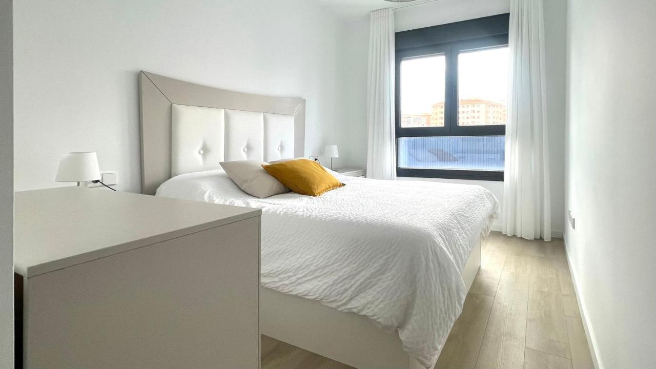 Apartamento Malaga Beach, 2A Apartment Ngoại thất bức ảnh