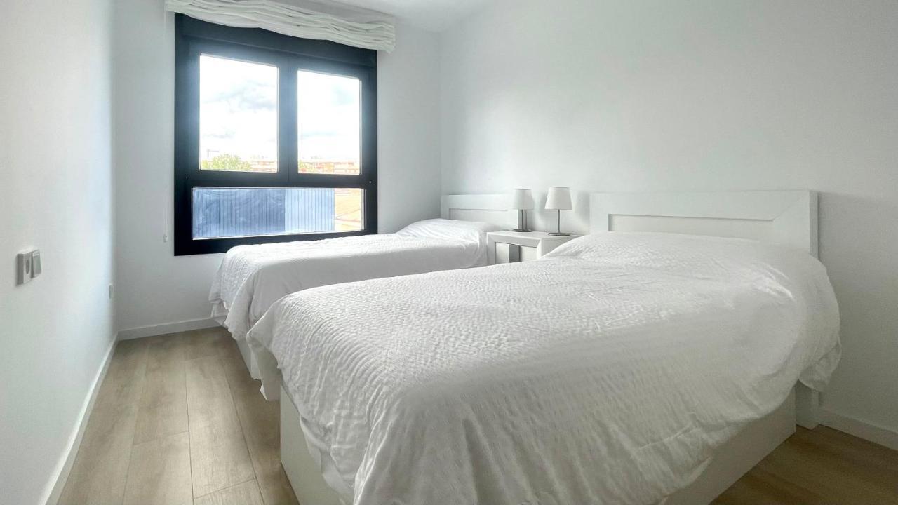 Apartamento Malaga Beach, 2A Apartment Ngoại thất bức ảnh