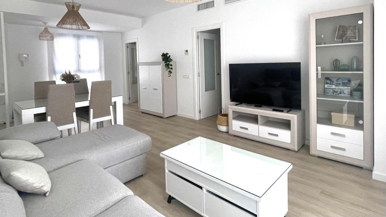 Apartamento Malaga Beach, 2A Apartment Ngoại thất bức ảnh